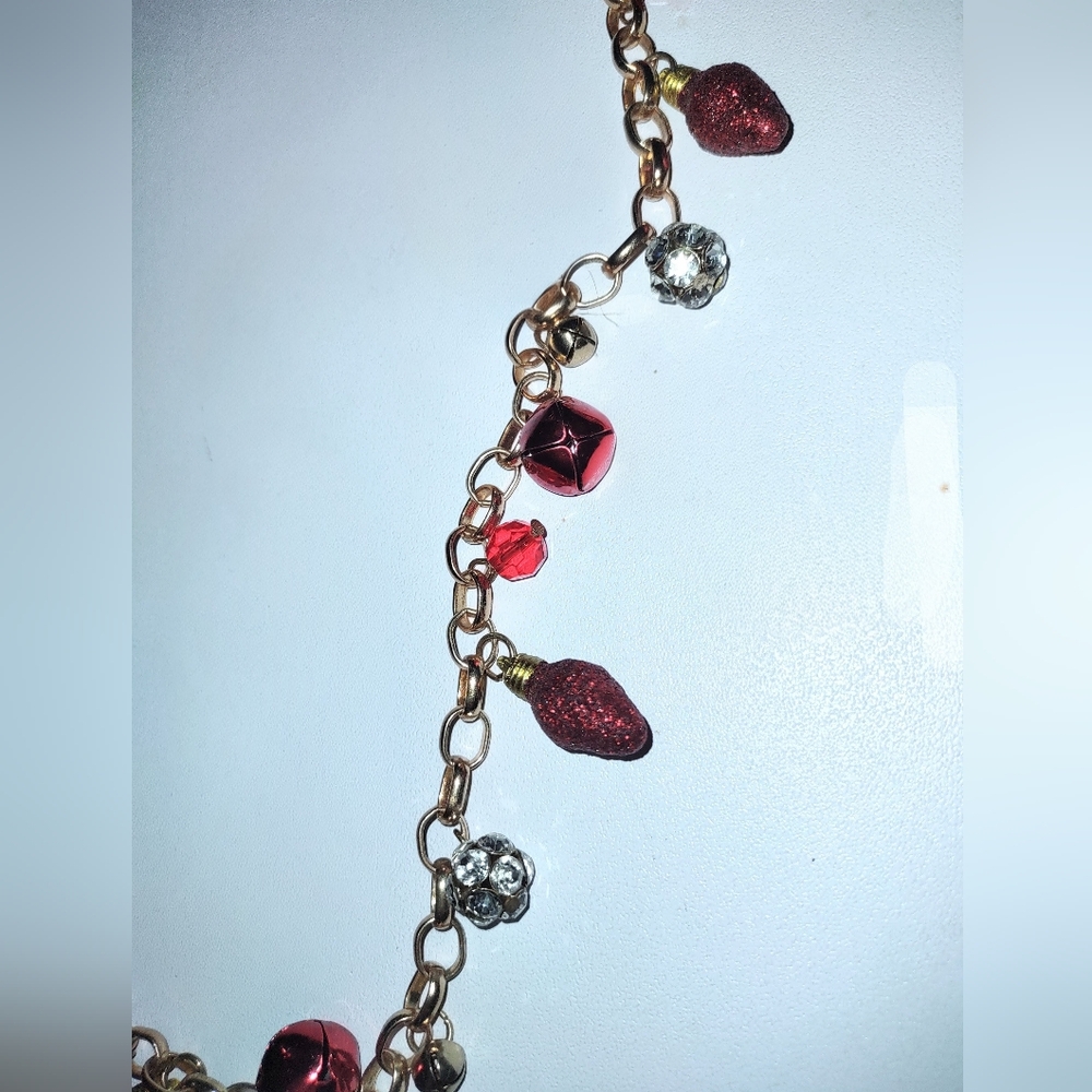 Jingle Bells Red and Gold Dangly Bead Novelty Chain Link Necklace